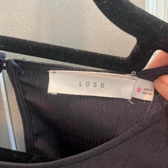 Lush Light Ruffle Blouse Black - Picture 3 of 4